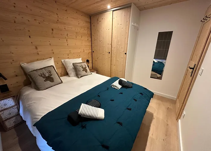 Les Loups Blancs קורשבל