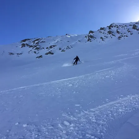 Les Loups Blancs Lägenhet