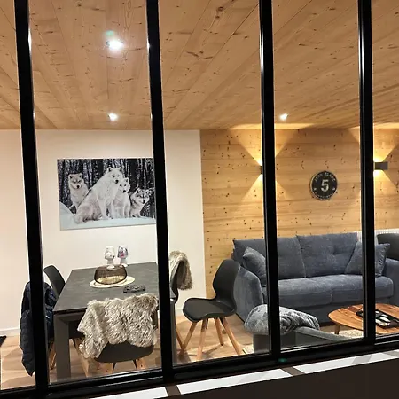 Les Loups Blancs Appartement